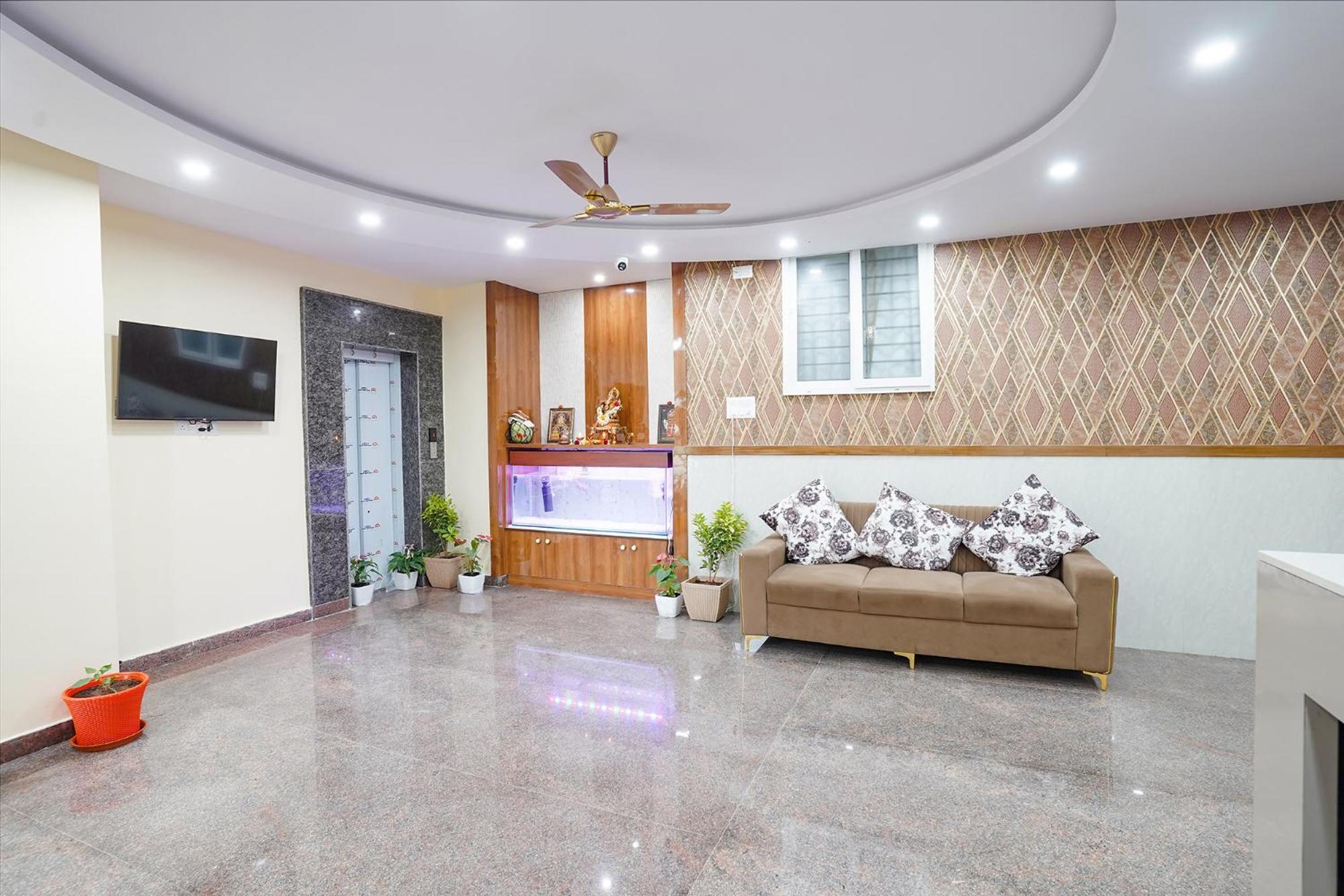 Fabhotel Platinum Palace - Nr Magadi Main Road Bengalúr Exteriér fotografie